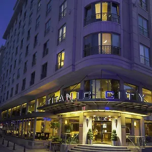 Otel Titanic Taksim